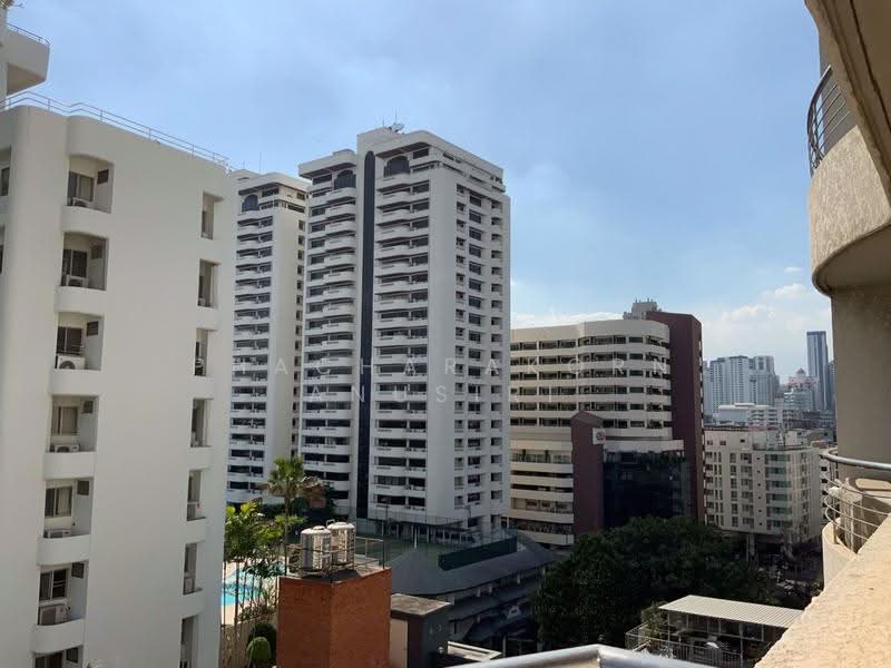 Supalai Place Sukhumvit 39, Bangkok, 175-179 Soi Sukhumvit 39 Sukhumvit Road, Khlong Tan Nua, Watthana, Bangkok, 1 Bedroom, 50 sqm, Condo For Rent, by Phacharakorn Anusiri, 500510667 - DDproperty.com