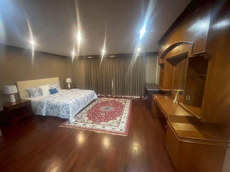 Regent on the Park 1, Bangkok, Soi Sukhumvit 26, Khong Tan, Khlong Toei, Bangkok, 3 Bedrooms, 250 sqm, Condo For Sale, by Nicha Na Lampang, 500510675 - DDproperty.com