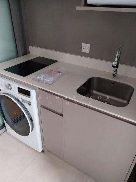 Whizdom Connect Sukhumvit, Bangkok, 1 Soi Piyibut 1, Sukhumvit Road, Bang Na, Bangkok, 1 Bedroom, 30 sqm, Condo For Rent, by Phacharakorn Anusiri, 500510693 - DDproperty.com