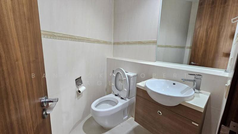The Lakes, Bangkok, 123 Ratchadaphisek Road, Khlong Toei, Bangkok, 3 Bedrooms, 173 sqm, Condo For Rent, by BANGKOK PROPERTY AGENTS, 500510711 - DDproperty.com
