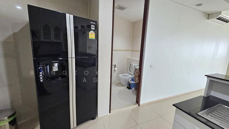 The Lakes, Bangkok, 123 Ratchadaphisek Road, Khlong Toei, Bangkok, 3 Bedrooms, 173 sqm, Condo For Rent, by BANGKOK PROPERTY AGENTS, 500510711 - DDproperty.com