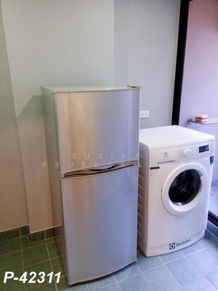 Lumpini Place Rama 4-Sathorn, Bangkok, 164 Soi Sri Bamphen, Chong Nonsi, Yan Nawa, Bangkok, 1 Bedroom, 39 sqm, Condo For Rent, by Susira Prueksawun, 500510712 - DDproperty.com