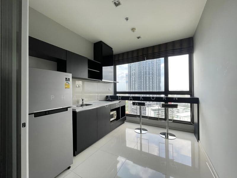 Rhythm Sukhumvit 44/1, Bangkok, Sukhumvit Road, Phra Kanong, Khlong Toei, Bangkok, 1 Bedroom, 45 sqm, Condo For Rent, by Phacharakorn Anusiri, 500510723 - DDproperty.com