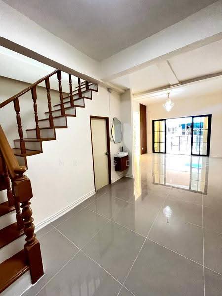 Baan Phuttachad Nong Khaem, Bangkok, Nong Kham, Nong Khaem, Bangkok, 2 Bedrooms, 97 sqm, Townhouse For Sale, by NR AGENT, 500510741 - DDproperty.com