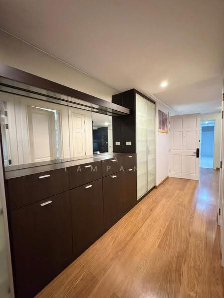 Wattana Suite, Bangkok, Soi Sukhumvit 15, Khlongtoei Nua, Watthana, Bangkok, 3 Bedrooms, 140 sqm, Condo For Sale, by Nicha Na Lampang, 500510782 - DDproperty.com