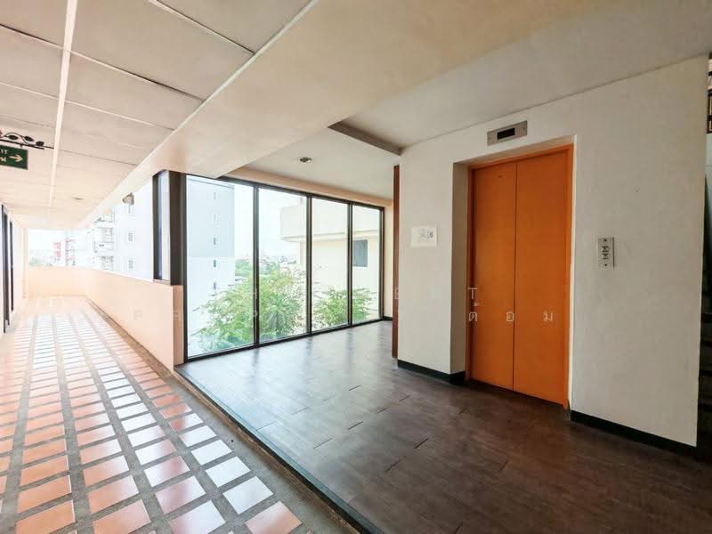 Raymond Tower, Bangkok, 160 Soi Mahat Thai 2, Khlong Chan, Bang Kapi, Bangkok, 1 Bedroom, 51 sqm, Condo For Sale, by The Best Property ต้อม, 500510811 - DDproperty.com