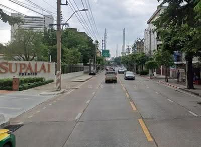 ขาย - ขายบ้าน แปลงใหญ่ ถนนพระราม 5 ใกล้ โรงพยาบาลวิชัยยุทธ, กรุงเทพ