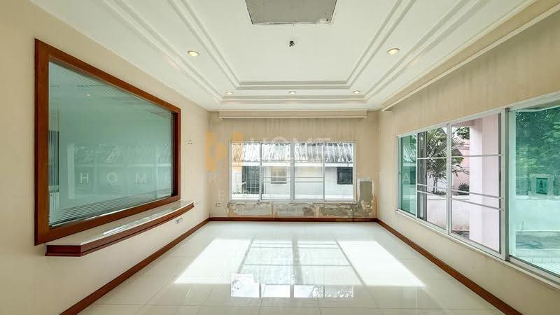 Sammakorn Ramkamhang 112, Bangkok, Saphan Sung, Bangkok, 4 Bedrooms, 430 sqm, Villa For Sale, by HOME Real Estate Service, 500510848 - DDproperty.com