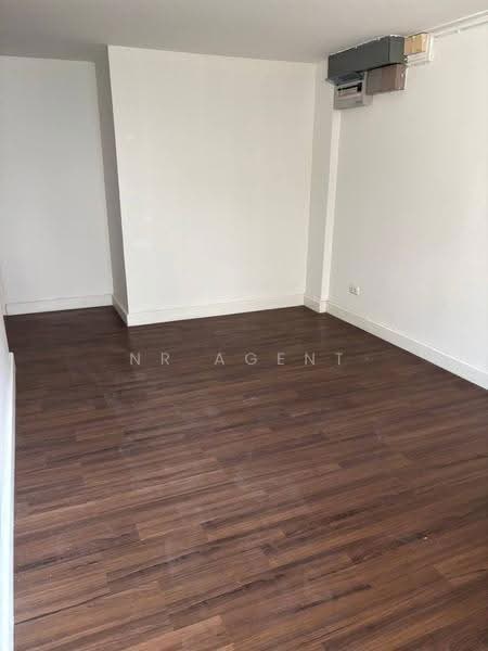 Townplus Prachauthit, Bangkok, Prachauthit Road, Thung Khru, Bangkok, 5 Bedrooms, 304 sqm, Townhouse For Sale, by NR AGENT, 500510850 - DDproperty.com