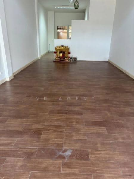 Townplus Prachauthit, Bangkok, Prachauthit Road, Thung Khru, Bangkok, 5 Bedrooms, 304 sqm, Townhouse For Sale, by NR AGENT, 500510850 - DDproperty.com
