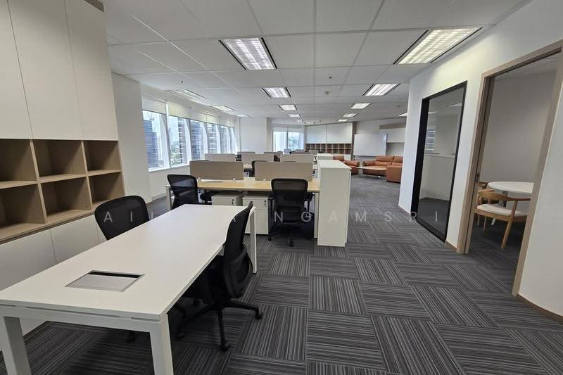 All seasons Place, Bangkok, 87 Witthayu Rd, Lumphini, Pathum Wan, Bangkok 10330, Lumphini, Pathum Wan, Bangkok, , 227 sqm, Office Space For Rent, by Ailada Ngamsri, 500510854 - DDproperty.com