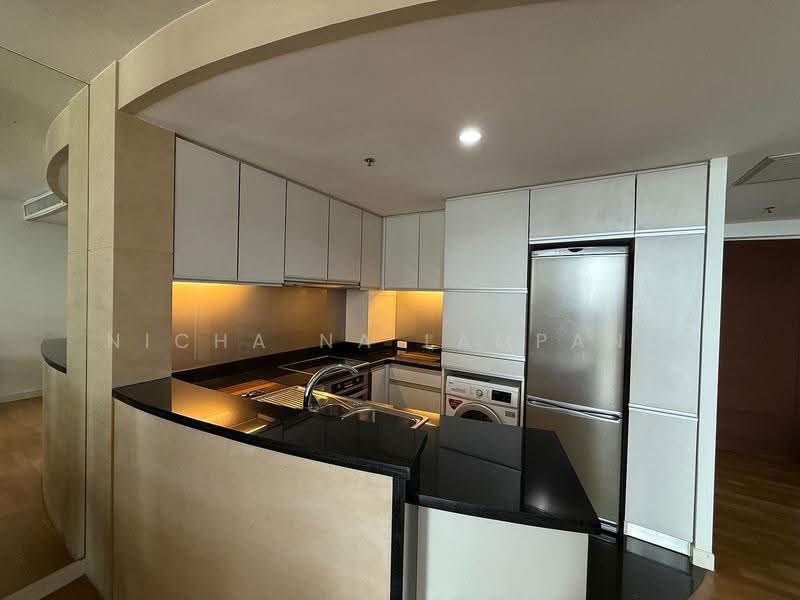 Urbana Sathorn : เออร์บาน่า สาทร, กรุงเทพ, 55 ถนนสาทรใต้, ทุ่งมหาเมฆ, สาทร, กรุงเทพ, 70 ตร.ม., คอนโด ขาย, โดย Nicha Na Lampang, 500510859 - DDproperty.com