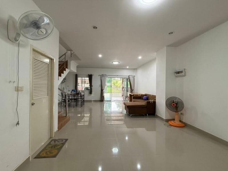 สายใย 4 ศรีราชา, Chon Buri (Pattaya), Surasak, Si Racha, Chon Buri (Pattaya), 3 Bedrooms, 166 sqm, Townhouse For Sale, by The Best Property หนุ่ย, 500510866 - DDproperty.com