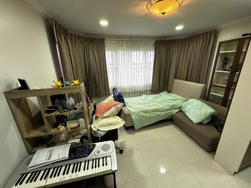 Nouvelle Condominium : นูเวล คอนโดมิเนียม, สมุทรปราการ, 99/443 ถ.บางนา-ตราด, บางโฉลง, บางพลี, สมุทรปราการ, 258 ตร.ม., คอนโด ให้เช่า, โดย Wachiracha Taptam, 500510883 - DDproperty.com