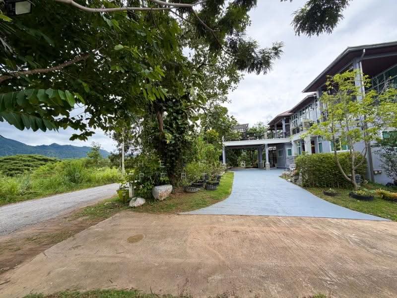 บ้านเดี่ยวพร้อมที่ดินปากช่อง นครราชสีมา, Nakhon Ratchasima, Phyayen, Pak Chong, Nakhon Ratchasima, 6 Bedrooms, 150 sqm, Single Detached House For Sale, by The Best Property แป้ง, 500510893 - DDproperty.com