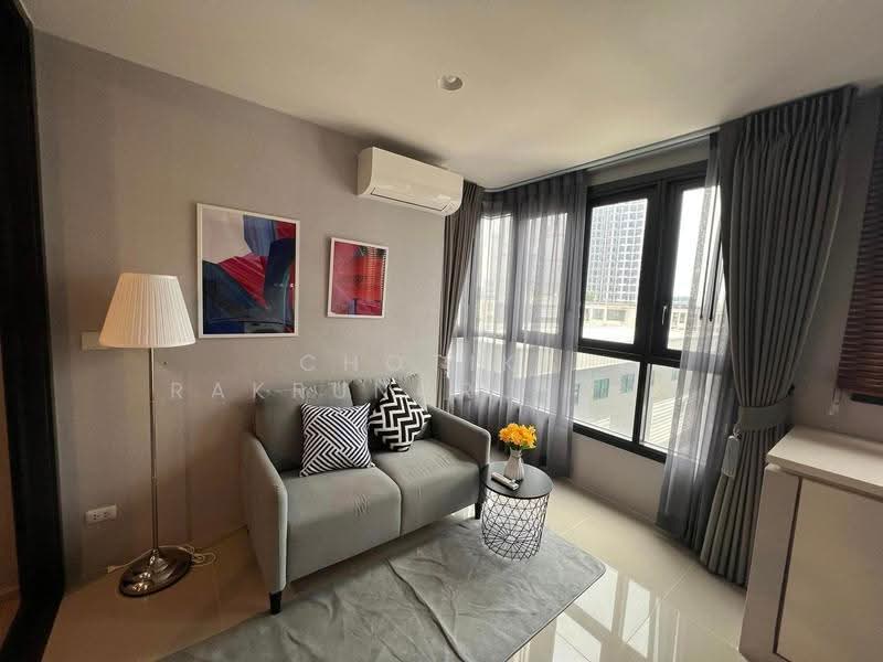 XT Huaikhwang, Bangkok, 244 Ratchadaphisek Road, Huai Khwang, Bangkok, 1 Bedroom, 30 sqm, Condo For Rent, by Chotika   Rakrungrueang, 500510895 - DDproperty.com