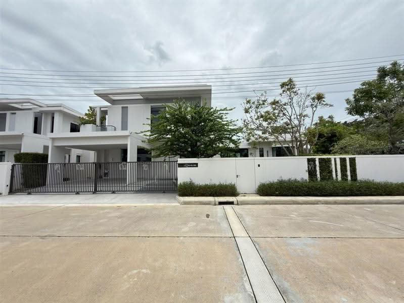 Mantana 100+ Bangkhunthian Chaithalae Road, Bangkok, Tha Kham, Bang Khun Thian, Bangkok, 4 Bedrooms, 203 sqm, Single Detached House For Sale, by คุณ ณิชารดา ทับทิม (เคท), 500510907 - DDproperty.com