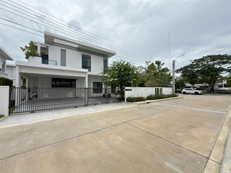Mantana 100+ Bangkhunthian Chaithalae Road, Bangkok, Tha Kham, Bang Khun Thian, Bangkok, 4 Bedrooms, 203 sqm, Single Detached House For Sale, by คุณ ณิชารดา ทับทิม (เคท), 500510907 - DDproperty.com