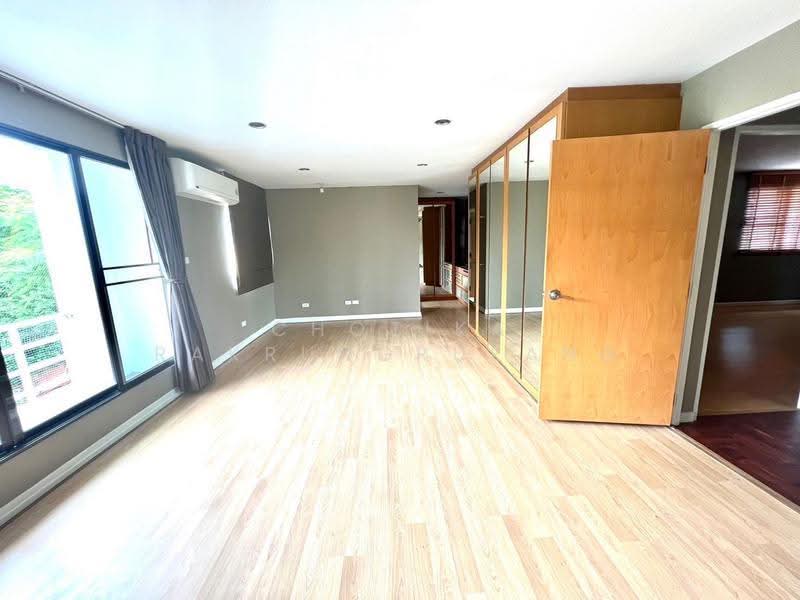 Polo Residence, Bangkok, Witthayu Road, Lumphini, Pathum Wan, Bangkok, 3 Bedrooms, 200 sqm, Condo For Rent, by Chotika Rakrungrueang, 500510909 - DDproperty.com