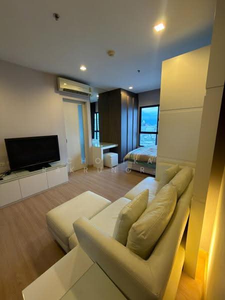 Urbano Absolute Sathon-Taksin, Bangkok, 345 Charoen Nakhon 14/2 Alley, Khlong Ton Sai, Khlong San, Bangkok, 1 Bedroom, 30 sqm, Condo For Rent, by Chotika Rakrungrueang, 500510918 - DDproperty.com