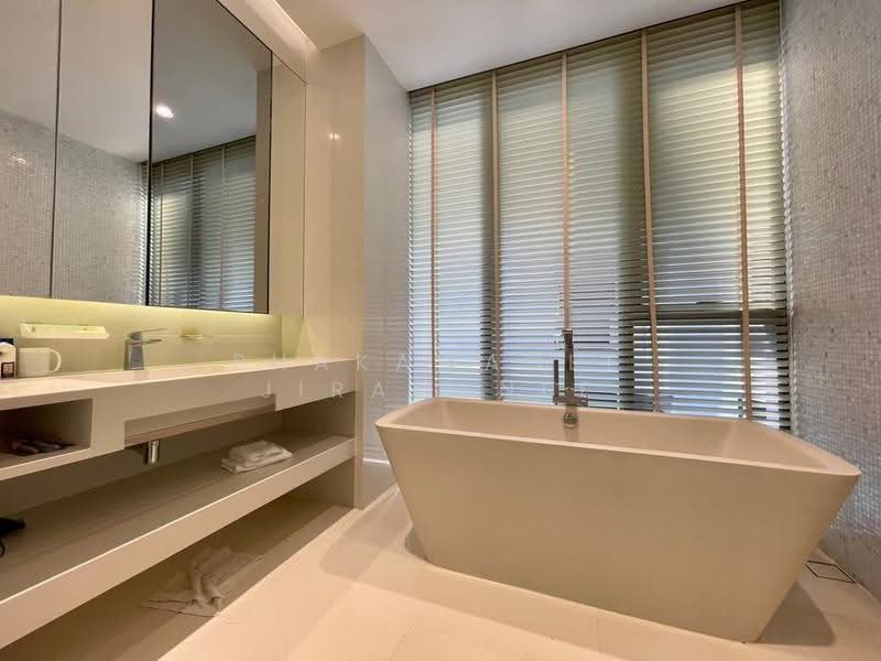 Vittorio 39, Bangkok, 8 Sukhumvit, Khlong Tan Nua, Watthana, Bangkok, 2 Bedrooms, 136 sqm, Condo For Sale, by Phakawadee Jiramanee, 500510920 - DDproperty.com