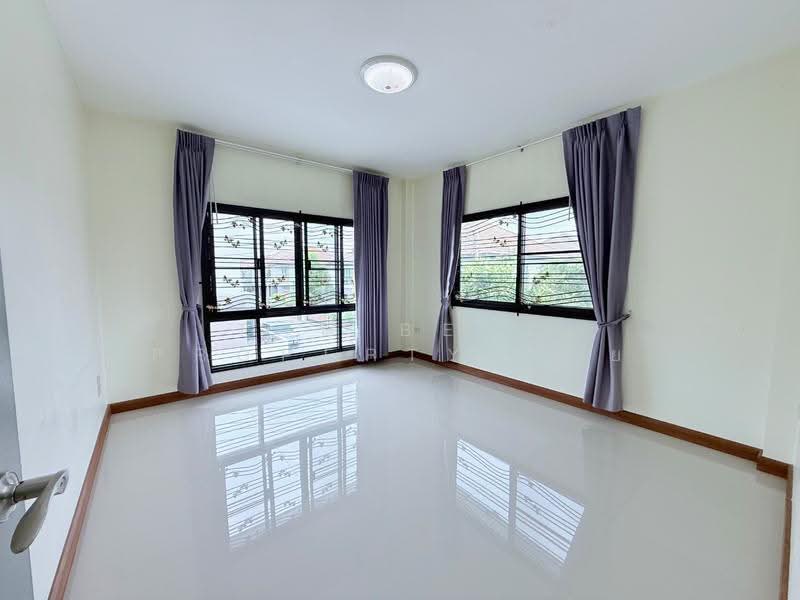 ธนาสิริ วิลเลจ บ้านบึง, Chon Buri (Pattaya), Ban Bung, Chon Buri (Pattaya), 4 Bedrooms, 100 sqm, Single Detached House For Sale, by The Best Property อาย, 500510945 - DDproperty.com