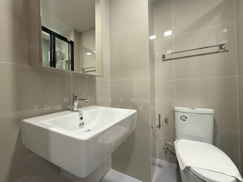 FLO by Sansiri, Bangkok, Somdet Chaopraya Road, Khlong San, Bangkok, 1 Bedroom, 30 sqm, Condo For Rent, by NATTAPHONG Yodmanotham (K. Book), 500510985 - DDproperty.com