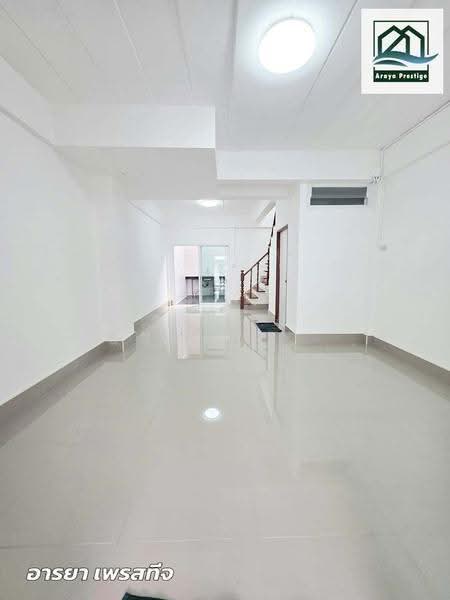 Sap Din Thong Namdaeng, Samut Prakan, Thepharak Road, Thepharak, Muang Samut Prakarn, Samut Prakan, 2 Bedrooms, 84 sqm, Townhouse For Sale, by วิสุทธินี เฉลิมสินสุวรรณ, 500511004 - DDproperty.com