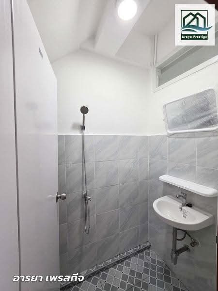 Sap Din Thong Namdaeng, Samut Prakan, Thepharak Road, Thepharak, Muang Samut Prakarn, Samut Prakan, 2 Bedrooms, 84 sqm, Townhouse For Sale, by วิสุทธินี เฉลิมสินสุวรรณ, 500511004 - DDproperty.com
