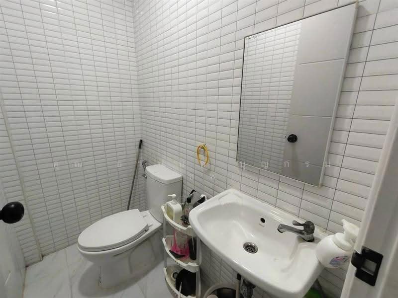เสนานิเวศน์ 2 ซอยประเสริฐมนูกิจ27, Bangkok, ถนนประเสริฐมนูกิจ, Chorake Bua, Lat Phrao, Bangkok, 2 Bedrooms, 75 sqm, Townhouse For Sale, by คุณ อานนท์ บุญกรม (เซฟ), 500511017 - DDproperty.com