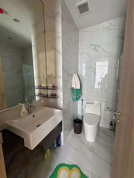Noble BE19 Sukhumvit, Bangkok, 89 Sukhumvit 19 Alley, Khlong Tan Nua, Watthana, Bangkok, 1 Bedroom, 35 sqm, Condo For Rent, by Kanin Thangpanyawa, 500511106 - DDproperty.com