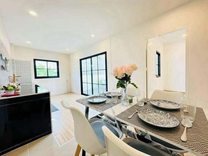 Baan Buathong 4, Nonthaburi, Ban Kluay-Sai Noi Road, Phimonrat, Bang Bua Thong, Nonthaburi, 3 Bedrooms, 80 sqm, Townhouse For Sale, by NR AGENT, 500511107 - DDproperty.com