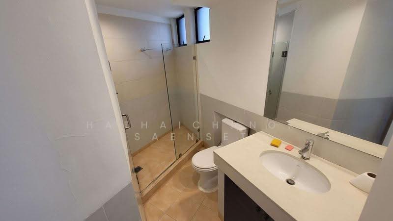 President Park Sukhumvit 24, Bangkok, 99 Sukhumvit 24 Alley, Khlongtoei Nua, Watthana, Bangkok, 3 Bedrooms, 223 sqm, Condo For Rent, by Hathaichanok Saenset, 500511119 - DDproperty.com