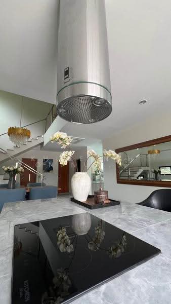 undefined, Bangkok, Lam Pla Tiew, Lat Krabang, Bangkok, 3 Bedrooms, 300 sqm, Single Detached House For Rent, by Khlueanphon Nukulsirisak, 500511133 - DDproperty.com