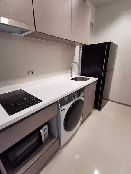 Life Asoke-Rama 9, Bangkok, 626 Asoke-Dindaeng Road, Makkasan, Ratchathewi, Bangkok, 2 Bedrooms, 45 sqm, Condo For Rent, by Kitnipat Boonyadhammakul, 500511179 - DDproperty.com