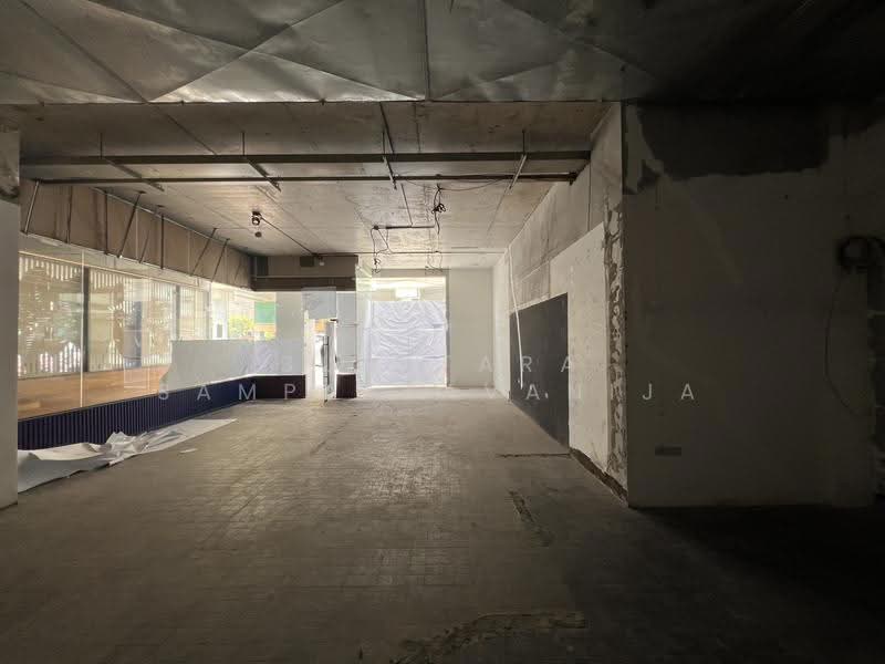 Space for rent Asoke, Sukhumvit, Bangkok, Khlongtoei Nua, Watthana, Bangkok, , 89 sqm, Retail Space For Rent, by Sumitara Sampattavanija, 500511208 - DDproperty.com