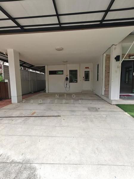 Mantana Lake Watcharapol, Bangkok, Sukhaphiban 5 Road, O-Ngoen, Sai Mai, Bangkok, 6 Bedrooms, 300 sqm, Single Detached House For Rent, by NTG Property House Co.,Ltd., 500511225 - DDproperty.com