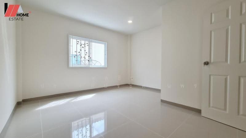 Park Village 4 Sarasas-Ratchapruek, Pathum Thani, Soi Wat Tha Kwian, Khlong Phra Udom, Lat Lum Kaeo, Pathum Thani, 2 Bedrooms, 100 sqm, Townhouse For Sale, by ชลธิชา ปรางค์ประทานพร, 500511228 - DDproperty.com