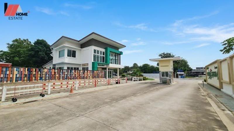 Park Village 4 Sarasas-Ratchapruek, Pathum Thani, Soi Wat Tha Kwian, Khlong Phra Udom, Lat Lum Kaeo, Pathum Thani, 2 Bedrooms, 100 sqm, Townhouse For Sale, by ชลธิชา ปรางค์ประทานพร, 500511228 - DDproperty.com