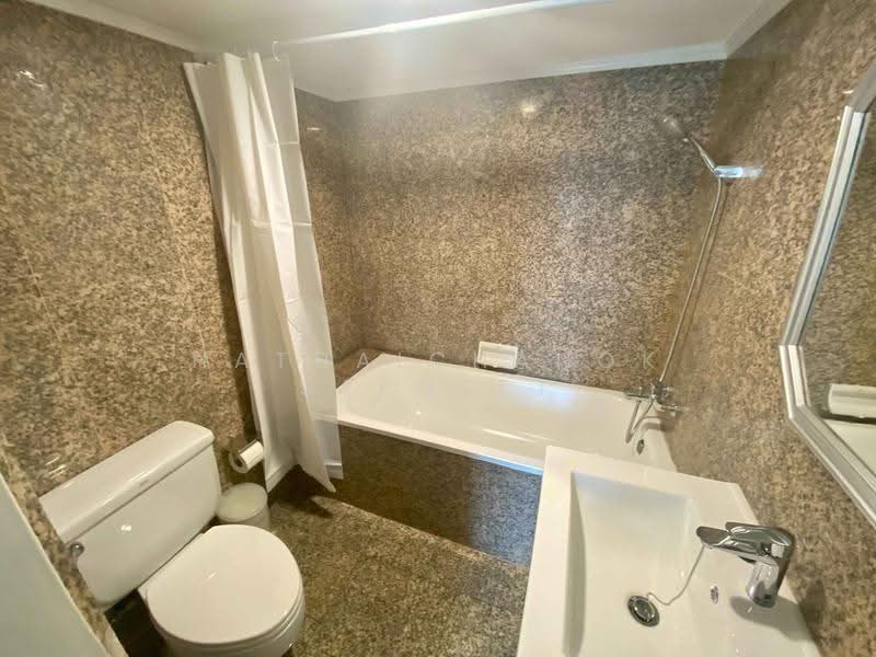 Baan Suanpetch, Bangkok, 18 Soi Sukhumvit 39, Khlong Tan Nua, Watthana, Bangkok, 1 Bedroom, 134 sqm, Condo For Rent, by Hathaichanok Saenset, 500511255 - DDproperty.com