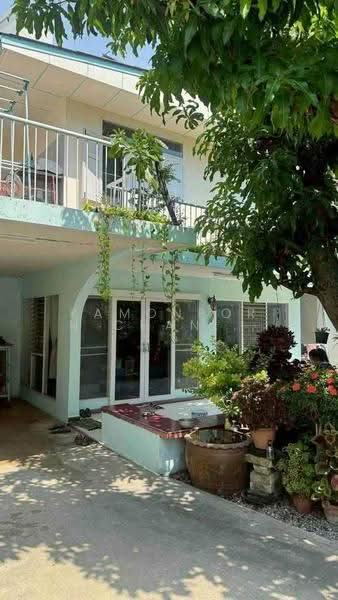 House for sale in Sukhumvit 65, Bangkok, Phra Kanong Nua, Watthana, Bangkok, 3 Bedrooms, 300 sqm, Single Detached House For Sale, by Kamonporn Chanpreecha, 500511260 - DDproperty.com