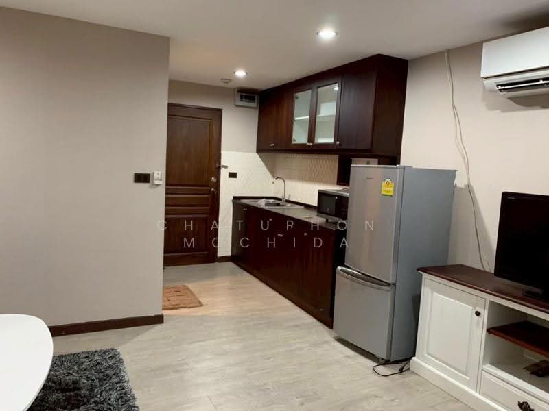 The Prime Suites, Bangkok, 17 Sukhumvit Soi 18, Khlong Toei, Bangkok, 1 Bedroom, 35 sqm, Condo For Rent, by Chatuphon Mochida, 500511263 - DDproperty.com