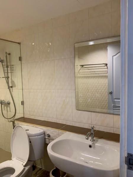 The Prime Suites, Bangkok, 17 Sukhumvit Soi 18, Khlong Toei, Bangkok, 1 Bedroom, 35 sqm, Condo For Rent, by Chatuphon Mochida, 500511263 - DDproperty.com