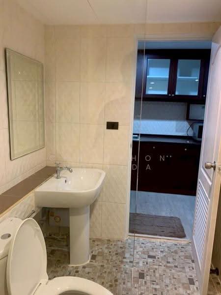 The Prime Suites, Bangkok, 17 Sukhumvit Soi 18, Khlong Toei, Bangkok, 1 Bedroom, 35 sqm, Condo For Rent, by Chatuphon Mochida, 500511263 - DDproperty.com