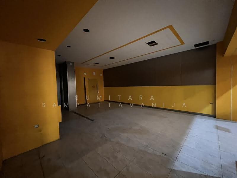 Space for rent Asoke, Sukhumvit, Bangkok, Khlongtoei Nua, Watthana, Bangkok, , 65 sqm, Retail Space For Rent, by Sumitara Sampattavanija, 500511277 - DDproperty.com
