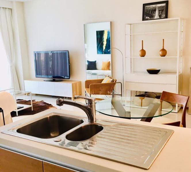 The Emporio Place, Bangkok, 93 Soi Sukhumvit 24, Sukhumvit Road, Khong Tan, Khlong Toei, Bangkok, 1 Bedroom, 65 sqm, Condo For Rent, by Chatuphon Mochida, 500511307 - DDproperty.com