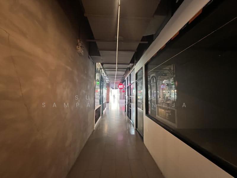 Space for rent Asoke, Sukhumvit, Bangkok, Khlongtoei Nua, Watthana, Bangkok, , 35 sqm, Retail Space For Rent, by Sumitara Sampattavanija, 500511308 - DDproperty.com