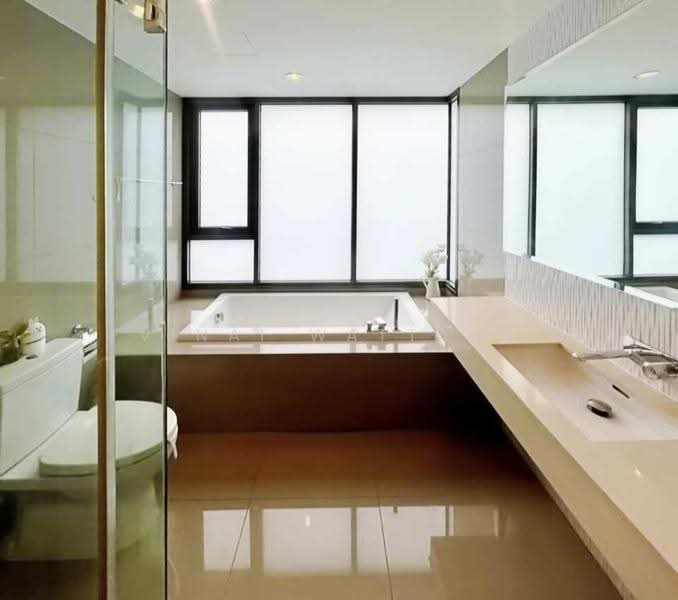 Rhythm Sukhumvit 42, Bangkok, Soi Sukhumvit 42, Sukhumvit Road, Phra Kanong, Khlong Toei, Bangkok, 2 Bedrooms, 78 sqm, Condo For Sale, by Vinai Wattana, 500511340 - DDproperty.com