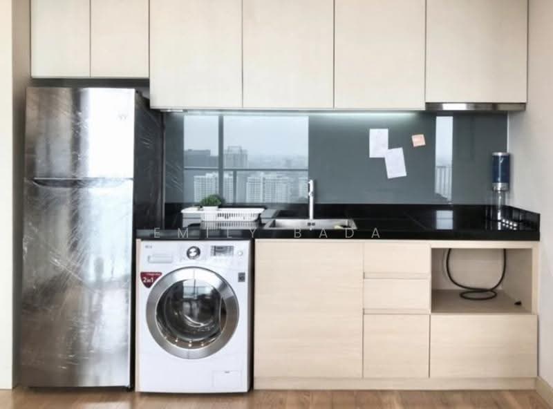 M Ladprao, Bangkok, 1188 Phahonyothin Rd, Jom Phon, Chatuchak, Bangkok, 1 Bedroom, 56 sqm, Condo For Rent, by Emily Bada, 500511348 - DDproperty.com