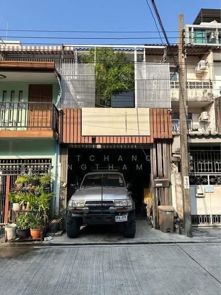 ทาวน์เฮ้าส์ 4-ห้องนอน, กรุงเทพ, คลองจั่น, บางกะปิ, กรุงเทพ, 325 ตร.ม., ทาวน์เฮ้าส์ ขาย, โดย Ratchanon Songthammakul, 500511374 - DDproperty.com